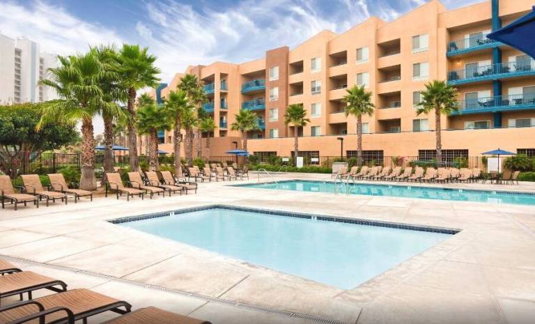 Resort  Oceanside