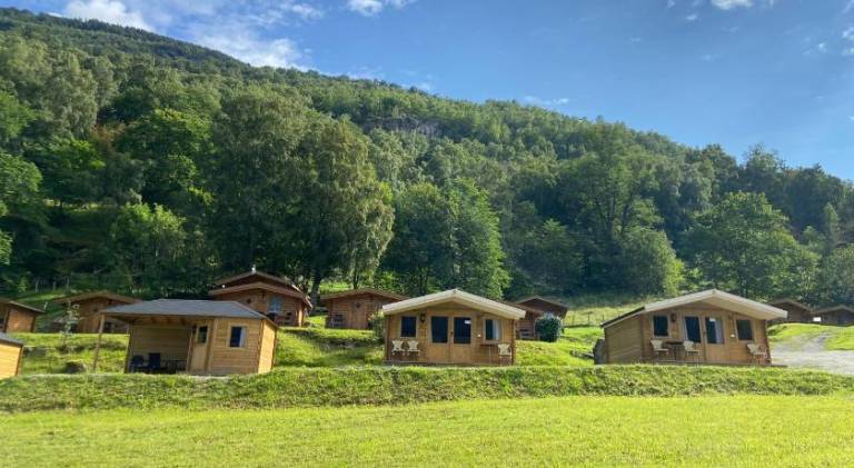 Beautiful lodge with yard & patio | Pets are welcome in Aurland