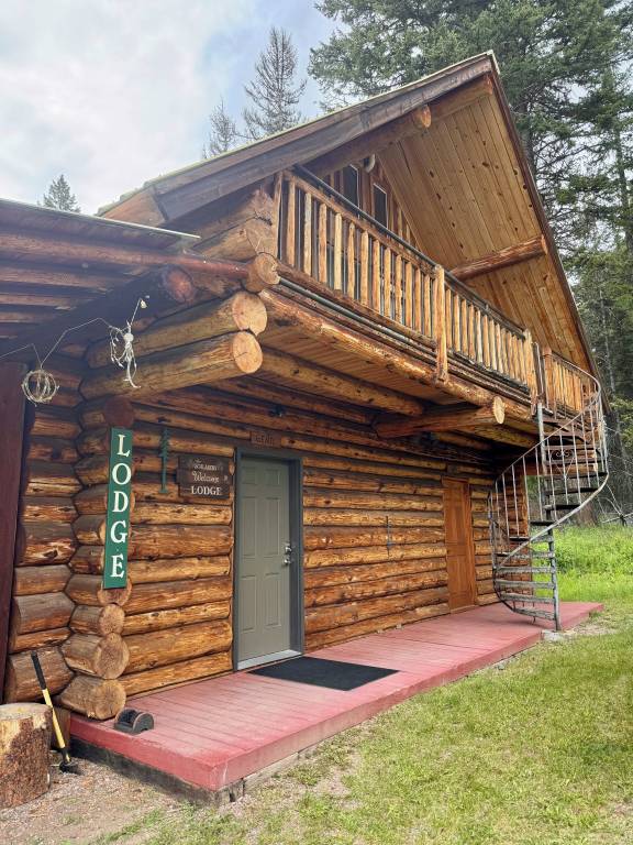 Lodge Seeley Lake