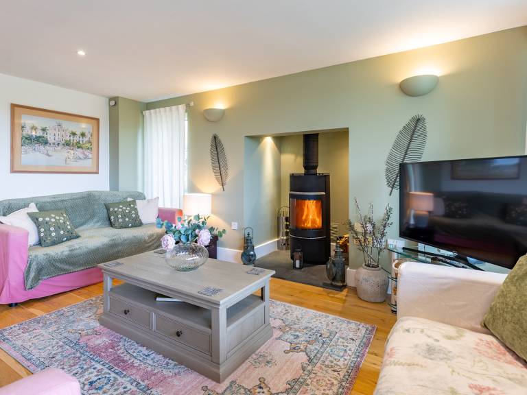 Cottage  Somerford Keynes