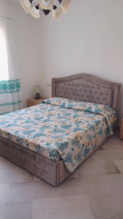 Apartment with garden & terrace | Garden view — photo 4