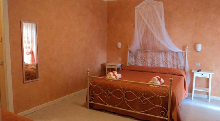 Bed&Breakfast Giardini di Corte — photo 2
