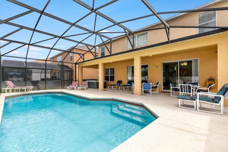 Family-friendly vacation home with private pool & hot tub | Dogs allowed — photo 2
