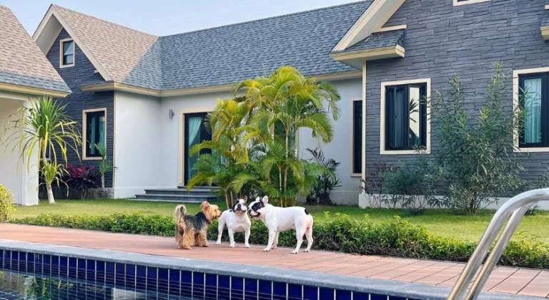 Vacation home with pool & hot tub in Chiang Mai