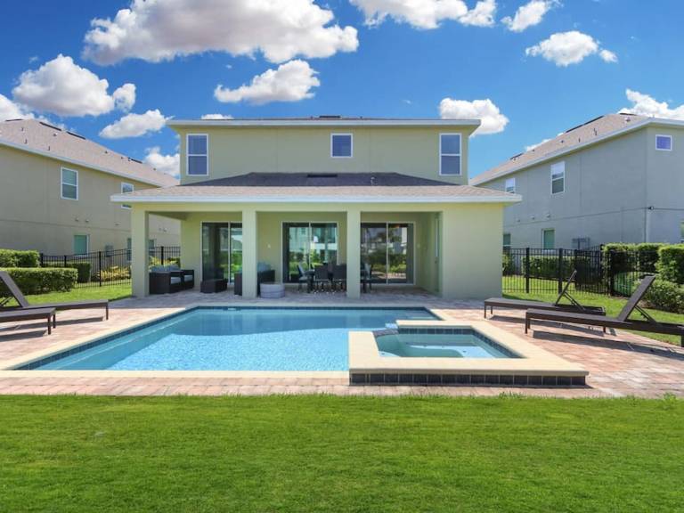 House with barbecue, garden & fast internet in Osceola, FL