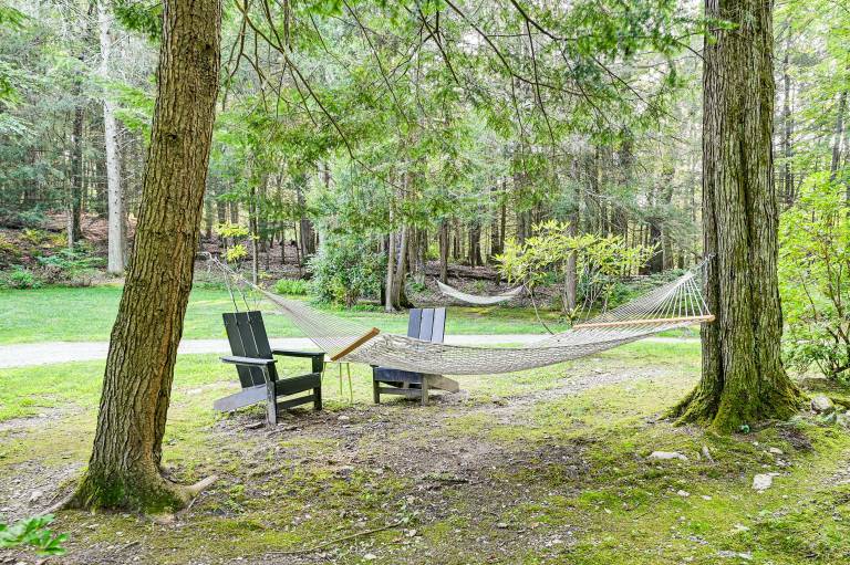 8 Mi to Tanglewood & Butternut Ski: Spacious Home! — photo 4