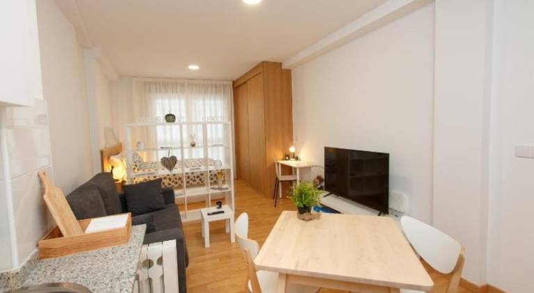 Charming rental apartment | Close to María Pita | Beach nearby | Pets are welcome — photo 4