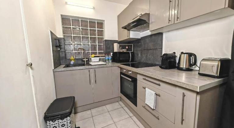 Apartment with 1 room for 4 persons — photo 3