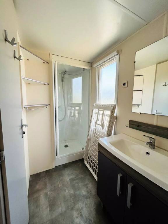 Camping Opal crystal - Mobil Home 2 Bedrooms 4 people, TV, 28m2, 2019 — photo 5