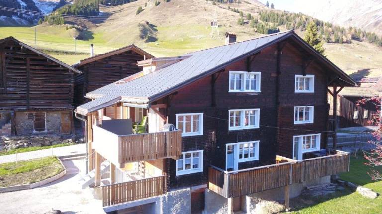 Ferienwohnung Tgèsa Stefania Camischolas