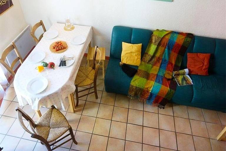 Apartment with terrace — photo 3