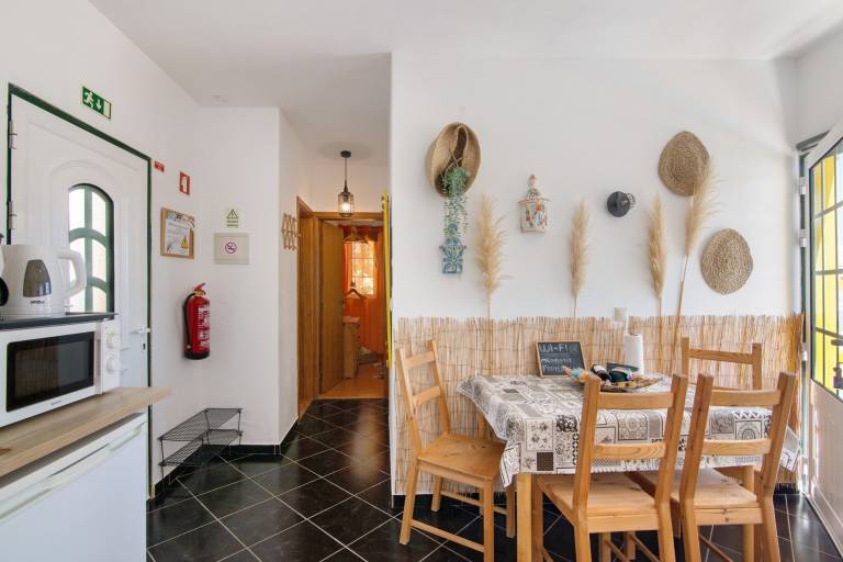 Fully equipped house with pool, fast internet & grill | Mountain view | Pets allowed — photo 3