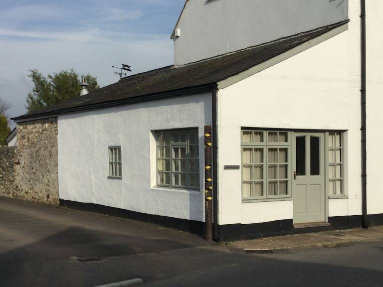 Cottage Axmouth