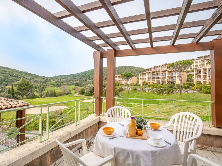 Child-friendly beautiful apartment with terrace, garden & pool | Pets allowed — photo 2