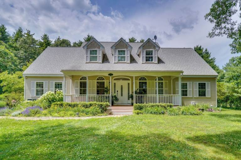 Cabin  Leominster