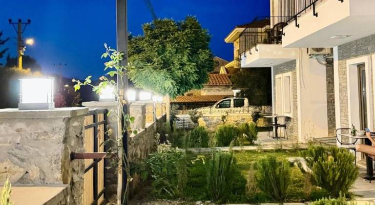 Serviced apartment with yard | Pets are welcome in Mugla