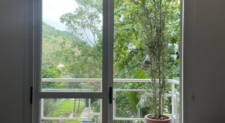 Apartment with yard, pool & terrace — photo 5