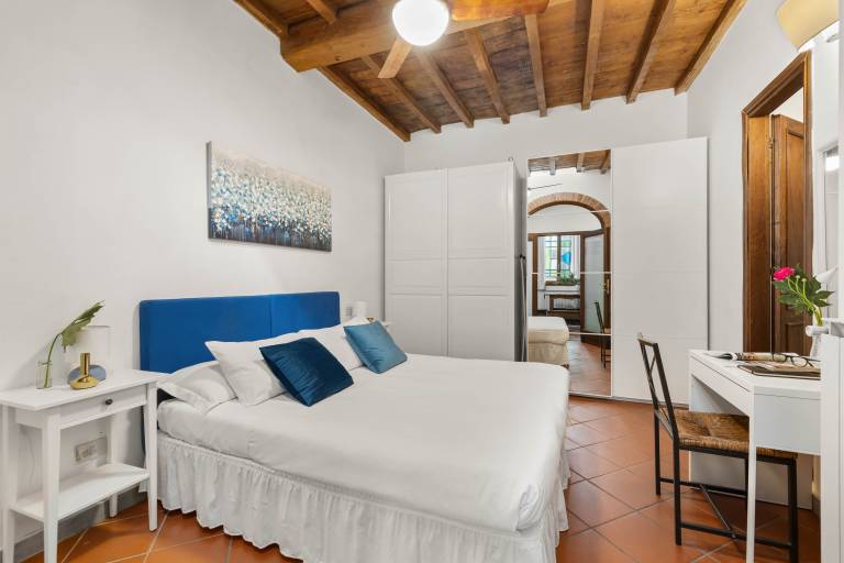 Family-friendly pleasant rental apartment with terrace | Close to Florence Cathedral | Pets are welcome — photo 5