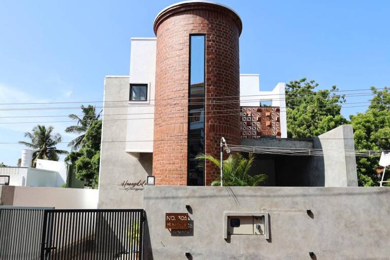 Villa  Auroville Beach