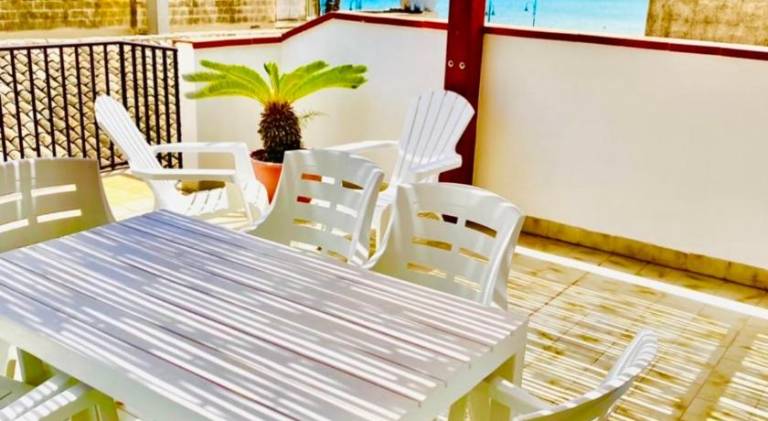 House with 2 rooms for 4 persons in Pozzallo