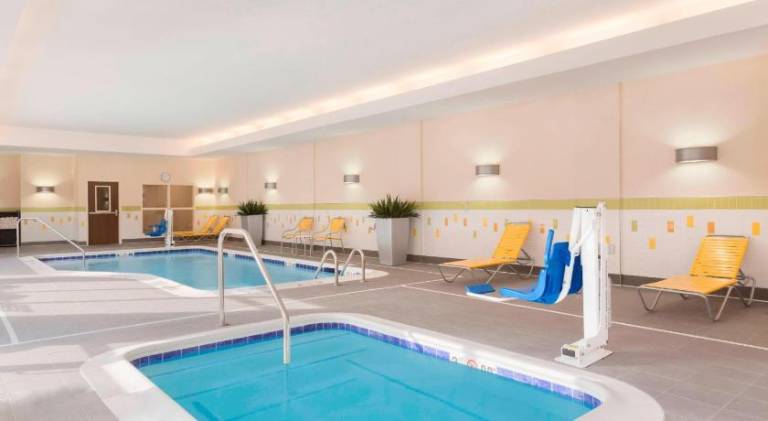 Fairfield by Marriott Inn & Suites Pittsburgh Airport/Robinson Township — photo 4