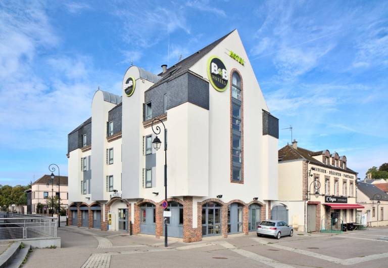 B&B HOTEL Dreux Centre in Dreux