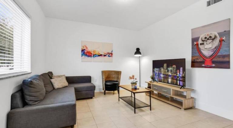 Holiday apartment | Near Little Havana in Miami, FL