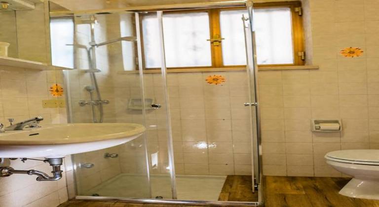 Lovely serviced apartment with private pool, garden & terrace | Good for workation | Dogs allowed — photo 2