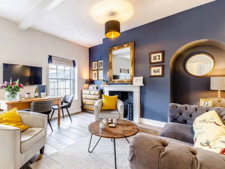 Apartment Bakewell
