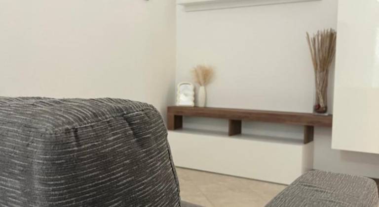 Holiday apartment | Next to the beach | Pets allowed in Arenzano