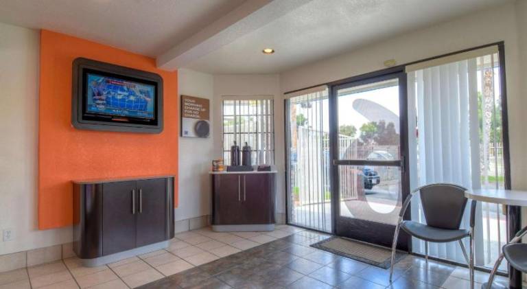 Motel 6 Chula Vista, CA - San Diego — photo 3