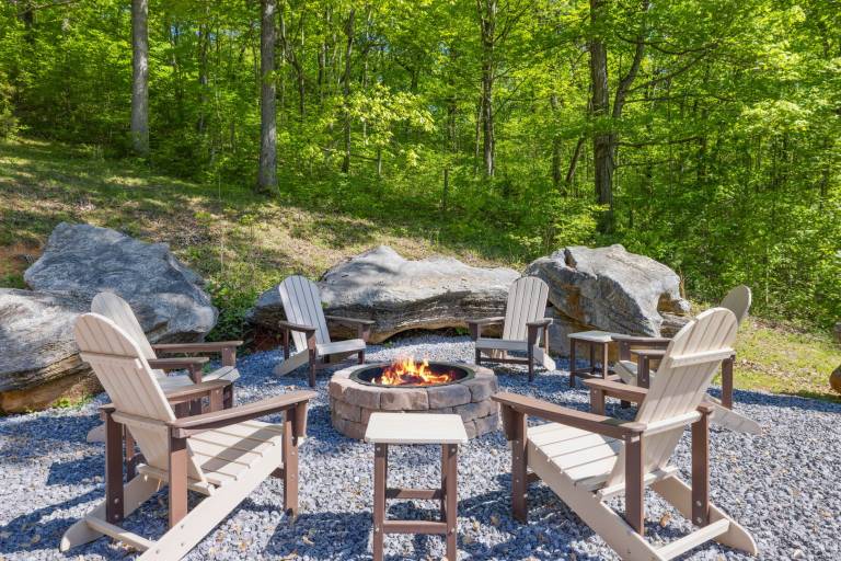 Cabin with hot tub, grill & terrace | Mountain view — photo 2
