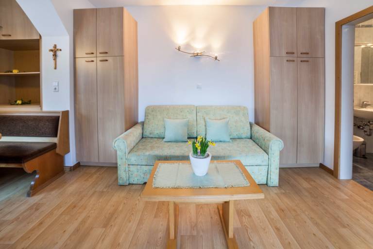 Apartment 'Residence Pichler 6' with Mountain View, Terrace & Wi-Fi in San Leonardo in Passiria