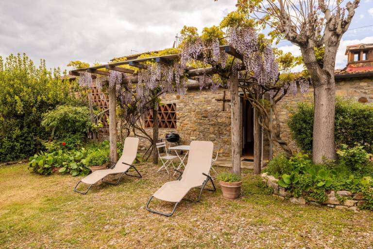 Apartment 'Vallone Di Cecione Parata' with Private Garden and Wi-Fi — photo 3
