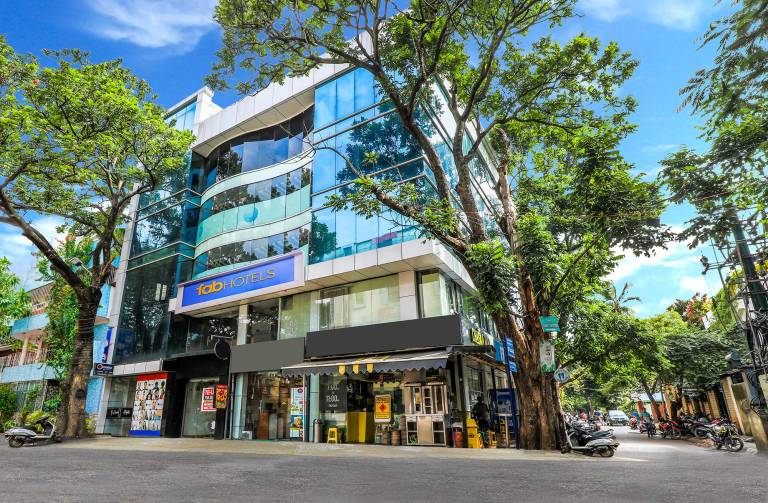 FabHotel Crown Heights Nr Kormangala Club