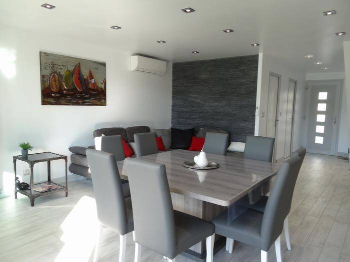 Villa with patio, pool & barbeque | Panoramic view — photo 4