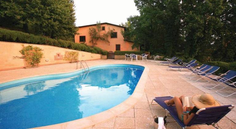 Farm with pool, terrace & yard — photo 3