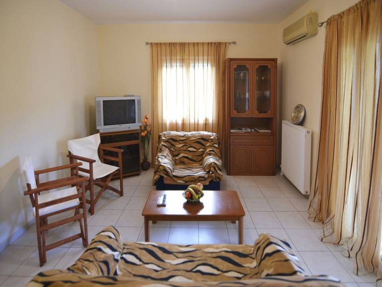 Accommodation  Itanos