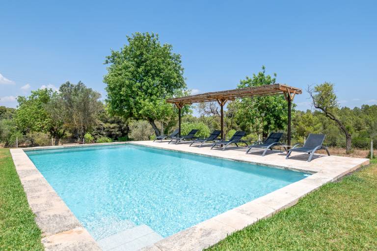 Child-friendly finca with private pool, yard & patio | Garden view | Pets allowed — photo 5