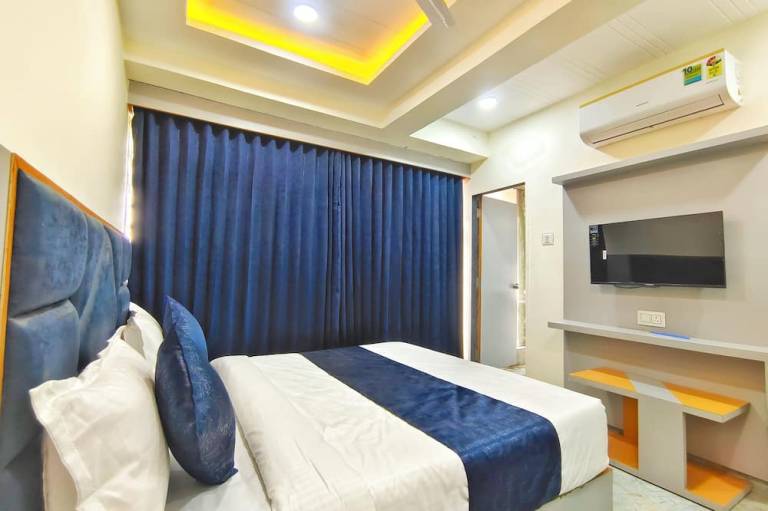 Hotel Krishna Park