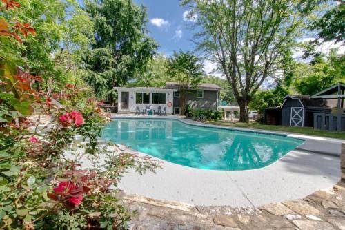 House  Glencliff