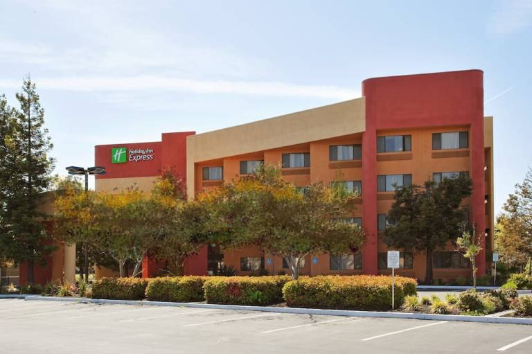 Holiday Inn Express Union City San Jose an IHG Hotel