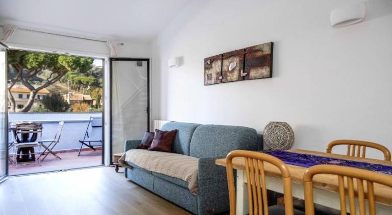 Holiday apartment with terrace — photo 2