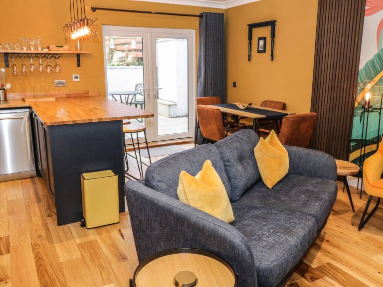 Children-friendly cottage with garden & jacuzzi | Pets are welcome — photo 4