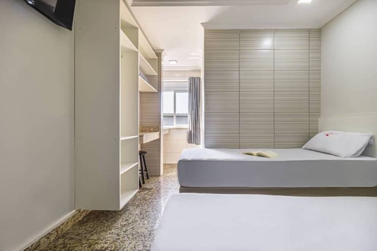 AGE Hotel Easy access to Neo Química Arena and Guarulhos Airport