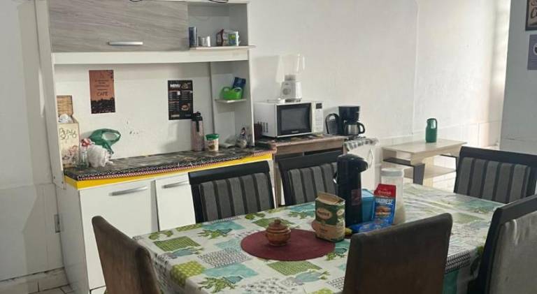 Hostel Proximo a Shopping total - Rodoviaria - Hosp Presidente Vargas — photo 3