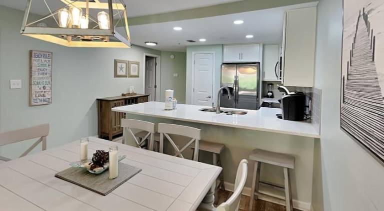 Spacious rental apartment with pool | Dogs allowed — photo 4