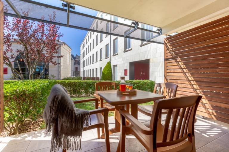 Rental apartment with pool & terrace — photo 5