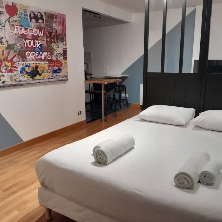 Charming holiday apartment | Dogs allowed in Vanves