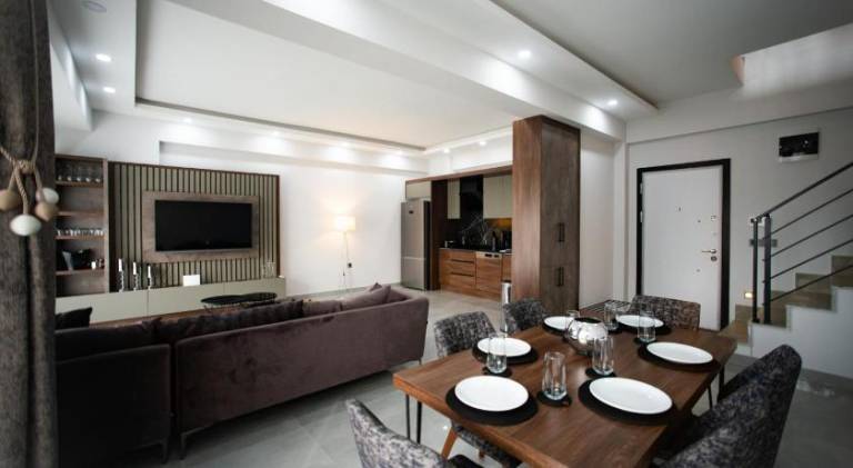 Fully equipped wonderful apartment with pool & yard | Pet-friendly — photo 2